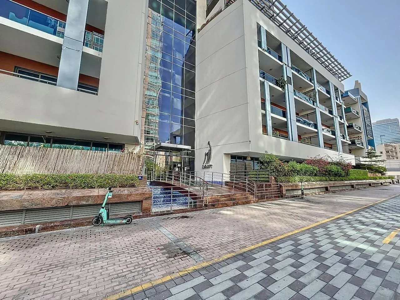 Azure Residence - Magnificent Three Bed In Marina Dubai Lägenhet