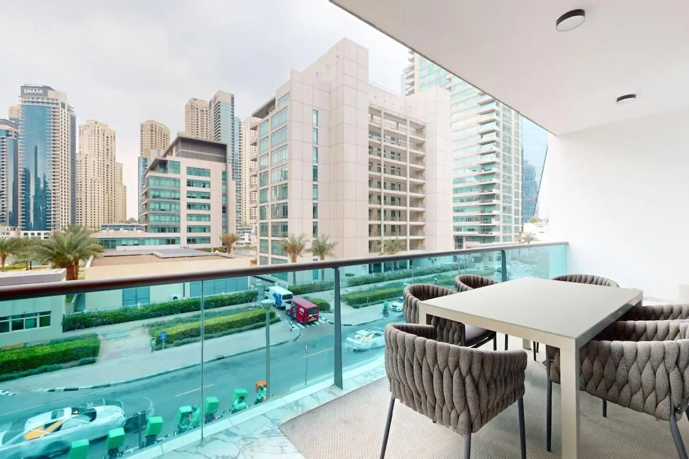 Lägenhet Azure Residence - Magnificent Three Bed In Marina Dubai